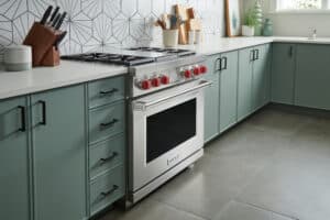 Cooktops on a 36” dual fuel range offer a little more flexibility than on a 30”.