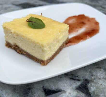 Delicious Cheesecake Bites perfect for a bite-sized dessert or party treat.