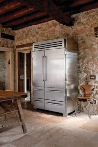 Sub-Zero Pro Series freezers are nestled inside 36” and 48” models that look like they belong in a restaurant kitchen.